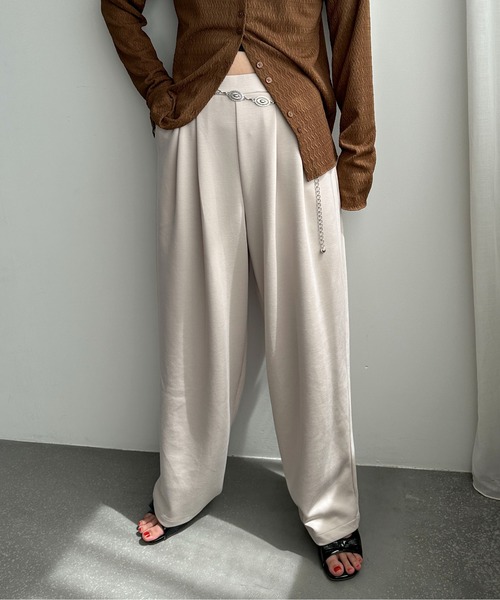 PILIT（ピリット）の「ポンチタックカーブパンツ（その他パンツ・レディース・アイボリー/ブラック/ブラウン・MEDIUM）」の11枚目の写真