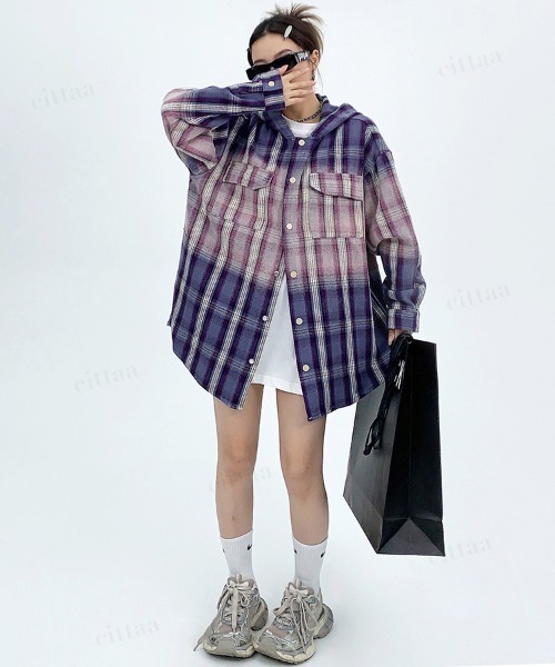 Dalfwin（ダールフィン）の「韓国ファッション ヴィンテージウォッシュフード付きチェック柄シャツ（シャツ/ブラウス・レディース・パープル/グリーン・FREE）」の16枚目の写真