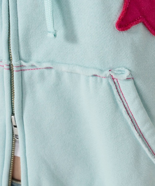 TINA：JOJUN（ティーナジョジュン）の「裏起毛 ロゴパッチワーク