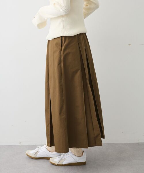 CRAFT STANDARD BOUTIQUE（クラフトスタンダードブティック）の「タックツイルプリーツスカート（スカート・レディース・ブラウン/カーキ・M/L）」の18枚目の写真
