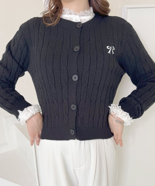 frunco(フランコ)の「リボン刺繍ニットカーディガン(カーディガン/ボレロ・レディース・ブラック/レッド/ピンク/ホワイト/グレー・FREE)」の14枚目の写真