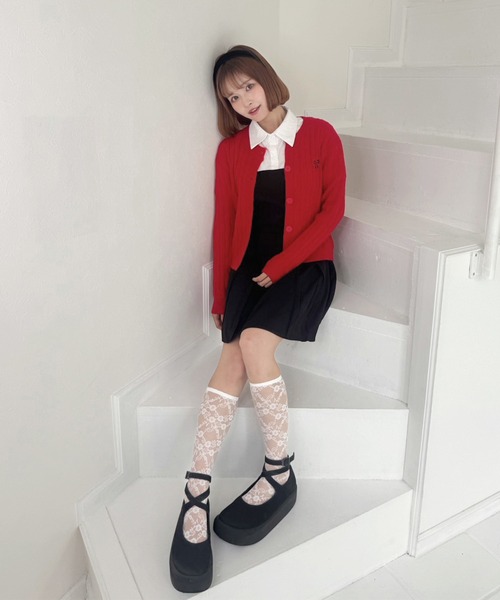 frunco(フランコ)の「リボン刺繍ニットカーディガン(カーディガン/ボレロ・レディース・ブラック/レッド/ピンク/ホワイト/グレー・FREE)」の6枚目の写真