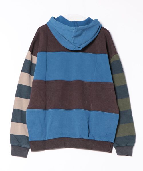Desigual(デシグアル)の「マルチカラーブロックフーディー ストリート(スウェット・メンズ・マルチ・S/M/L/XL)」の2枚目の写真
