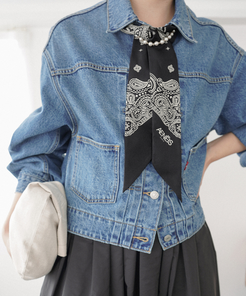 SLOBE IENA（スローブイエナ）の「AENEIS/エネス シルクバンダナ MINIMAL BANBANA（ストール/ショール・レディース・ブラウン/ブラック・FREE）」の4枚目の写真