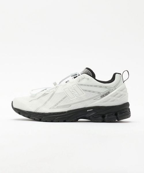 NEW BALANCE(ニューバランス)の「NEW BALANCE (ニューバランス) U1906RNA(スニーカー・メンズ・ホワイト・29cm/28.5cm/28cm/27.5cm/27cm/26.5cm/26cm/25.5cm)」の7枚目の写真