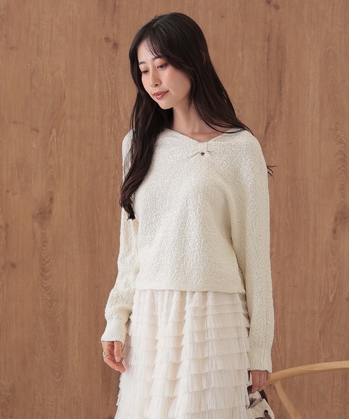 SUWDEE(スーディー)の「ribbon motif knit pullover(ニット/セーター・レディース・キャメル/ブラック/アイボリー・FREE)」の5枚目の写真