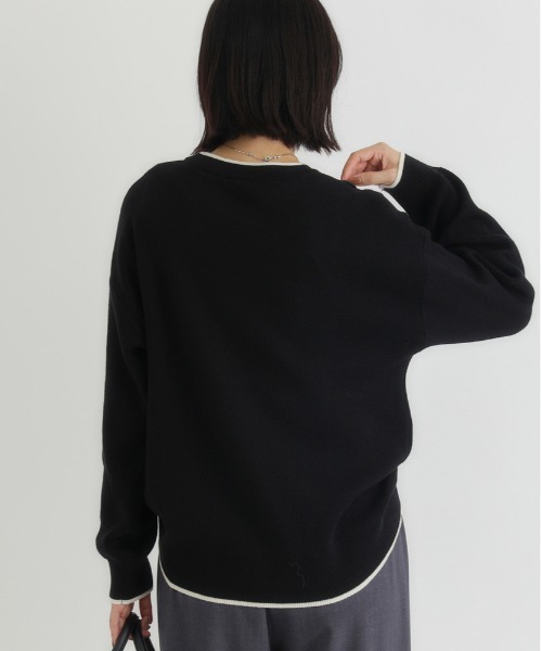 Right-on(ライトオン)の「HONEYSUCKLE ROSE(ハニーサックルローズ)【レディース】スウェットライク刺繍セーター(洗濯機で洗える)(ニット/セーター・レディース・オフホワイト/ブラック/グリーン・M/L/S)」の11枚目の写真