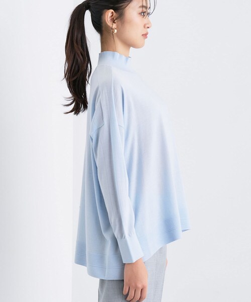 INDIVI（インディヴィ）の「【洗える／毛玉になりにくい】エクストラファインウール ハイネックニット（ニット/セーター・レディース・ブラック/ライトブルー/チャコール/ボルドー・05/13/15 /34/38）」の9枚目の写真