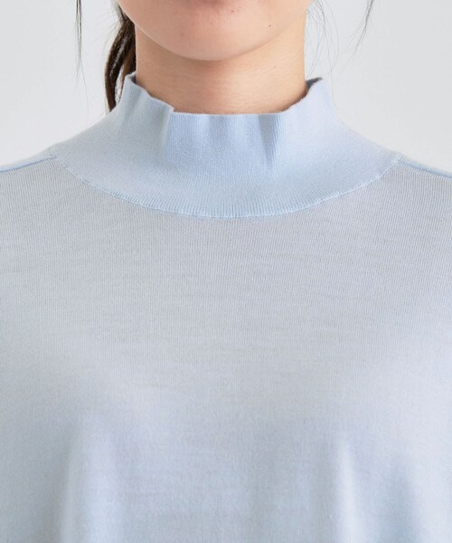 INDIVI（インディヴィ）の「【洗える／毛玉になりにくい】エクストラファインウール ハイネックニット（ニット/セーター・レディース・ブラック/ライトブルー/チャコール/ボルドー・05/13/15 /34/38）」の11枚目の写真