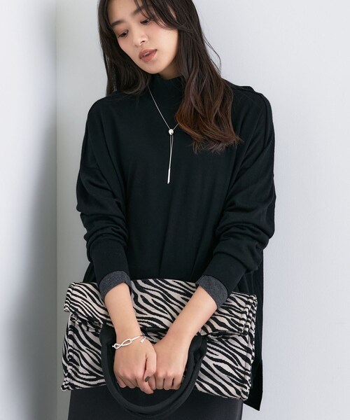 INDIVI（インディヴィ）の「【洗える／毛玉になりにくい】エクストラファインウール ハイネックニット（ニット/セーター・レディース・ブラック/ライトブルー/チャコール/ボルドー・05/13/15 /34/38）」の14枚目の写真