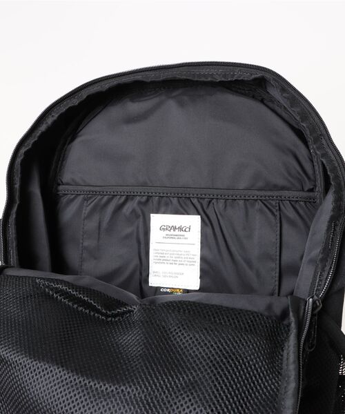 Gramicci(グラミチ)の「【RES】【GRAMICCI】DAY PACK 25L(バックパック/リュック・メンズ・ブラック・FREE)」の3枚目の写真