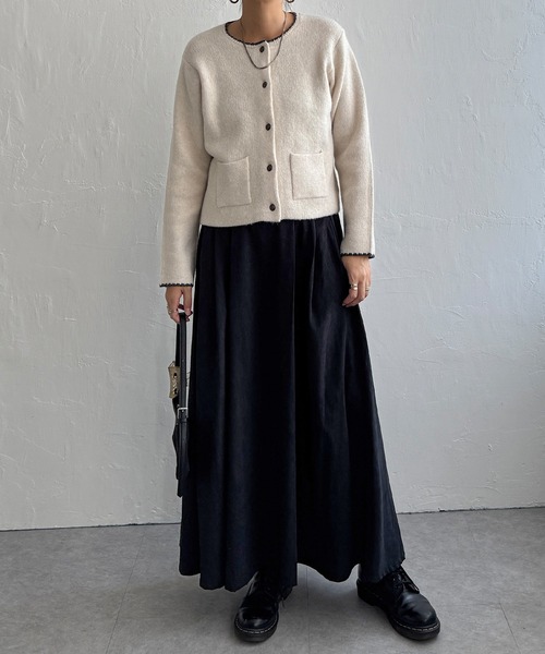 LBC（エルビーシー）の「ピーチツイルベルトタックスカート（スカート・レディース・ブラック/カーキ/アイボリー/グレイッシュベージュ・M）」の3枚目の写真