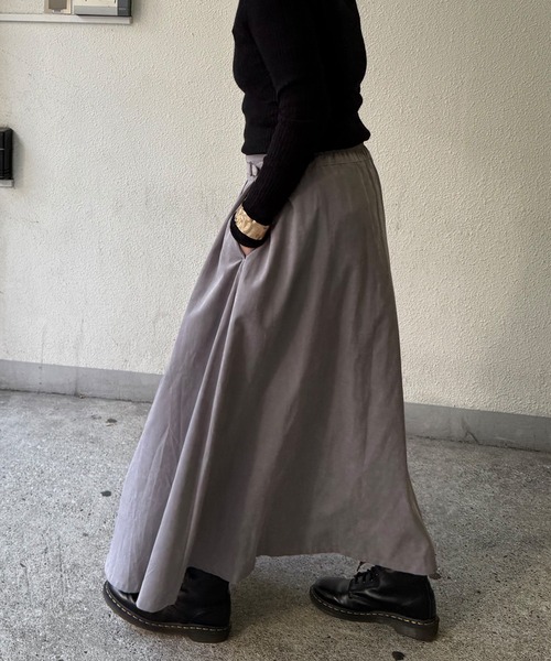 LBC（エルビーシー）の「ピーチツイルベルトタックスカート（スカート・レディース・ブラック/カーキ/アイボリー/グレイッシュベージュ・M）」の9枚目の写真