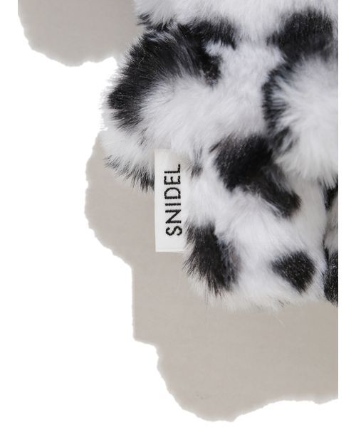 SNIDEL(スナイデル)の「モッフィーハグフレンドチャーム(キーケース/キーアクセサリー・レディース・アイボリー/ブラック/グレイッシュベージュ/レッド/ブラウン・F)」の17枚目の写真