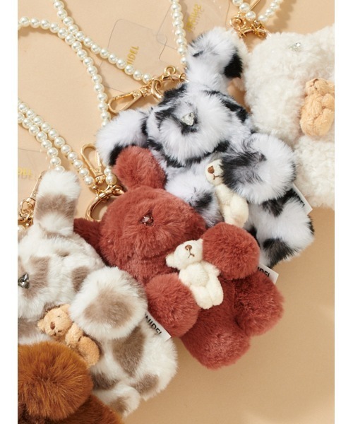 SNIDEL(スナイデル)の「モッフィーハグフレンドチャーム(キーケース/キーアクセサリー・レディース・アイボリー/ブラック/グレイッシュベージュ/レッド/ブラウン・F)」の21枚目の写真