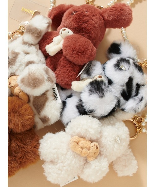 SNIDEL(スナイデル)の「モッフィーハグフレンドチャーム(キーケース/キーアクセサリー・レディース・アイボリー/ブラック/グレイッシュベージュ/レッド/ブラウン・F)」の22枚目の写真