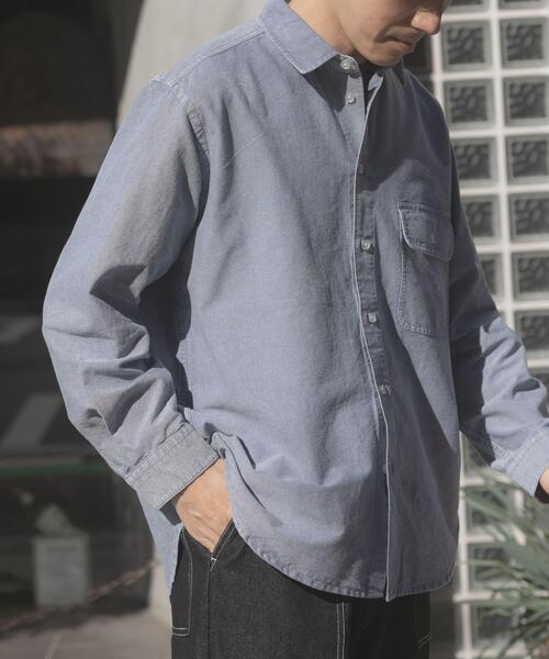 ITEMS URBANRESEARCH(アイテムズ アーバンリサーチ)の「ケミカルウォッシュオックスレギュラーカラーシャツ(シャツ/ブラウス・メンズ・ブラック/ブルー・MEDIUM/LARGE)」の11枚目の写真