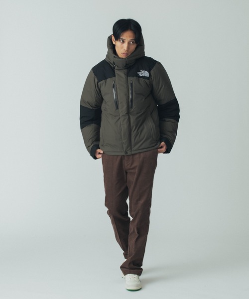THE NORTH FACE(ザノースフェイス)の「THE NORTH FACE BALTRO LIGHT JACKET ND92340(ダウンジャケット/コート・メンズ・ブラック/オリーブ・L/XL/M)」の5枚目の写真