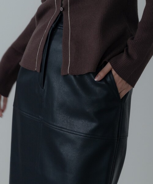 GALLEST（ギャレスト）の「【セットアップ対応】シンセティックレザースカート（スカート・レディース・ベージュ/ブラック・36/38/40）」の10枚目の写真