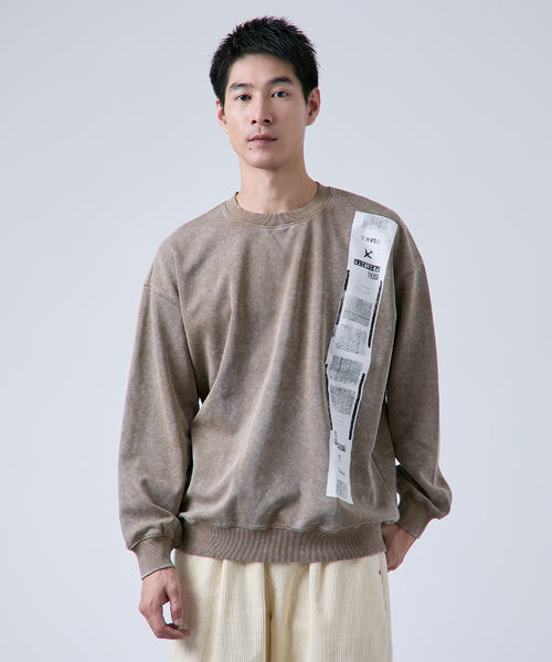 B.C STOCK(ベーセーストック)の「RINKUU ピグメント加工 クルーネックスウェット(スウェット・メンズ・ブラック/ベージュ/ネイビー・MEDIUM/LARGE)」の2枚目の写真