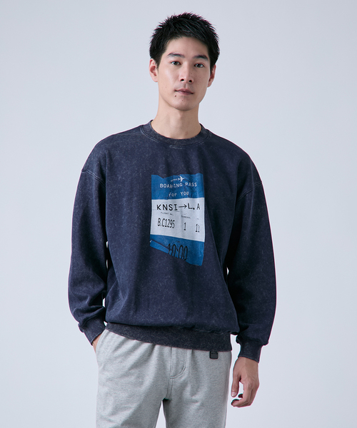 B.C STOCK(ベーセーストック)の「RINKUU ピグメント加工 クルーネックスウェット(スウェット・メンズ・ブラック/ベージュ/ネイビー・MEDIUM/LARGE)」の3枚目の写真