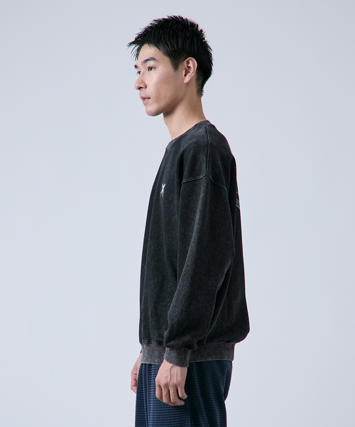 B.C STOCK(ベーセーストック)の「RINKUU ピグメント加工 クルーネックスウェット(スウェット・メンズ・ブラック/ベージュ/ネイビー・MEDIUM/LARGE)」の6枚目の写真