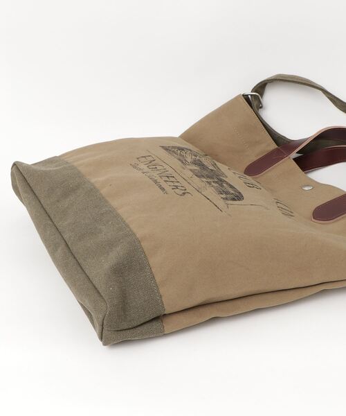 AVIREX(アヴィレックス)の「COATING CANVAS SHOULDER BAG "AARC GARAGE" / コーティング キャンバス ショルダーバッグ アヴィレックスエアーレーシングガレージ / AVIREX / アヴィレックス(ショルダーバッグ・メンズ・オリーブ・FREE)」の13枚目の写真