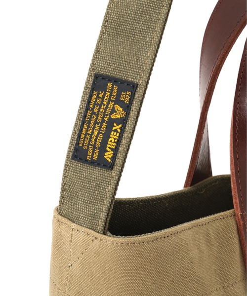 AVIREX(アヴィレックス)の「COATING CANVAS SHOULDER BAG "AARC GARAGE" / コーティング キャンバス ショルダーバッグ アヴィレックスエアーレーシングガレージ / AVIREX / アヴィレックス(ショルダーバッグ・メンズ・オリーブ・FREE)」の9枚目の写真