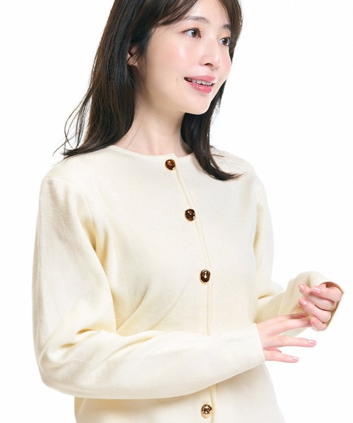 coca(coca)(コカ)の「金ボタンニットカーディガン(カーディガン/ボレロ・レディース・アイボリー/チャコール・L/M/S)」の9枚目の写真