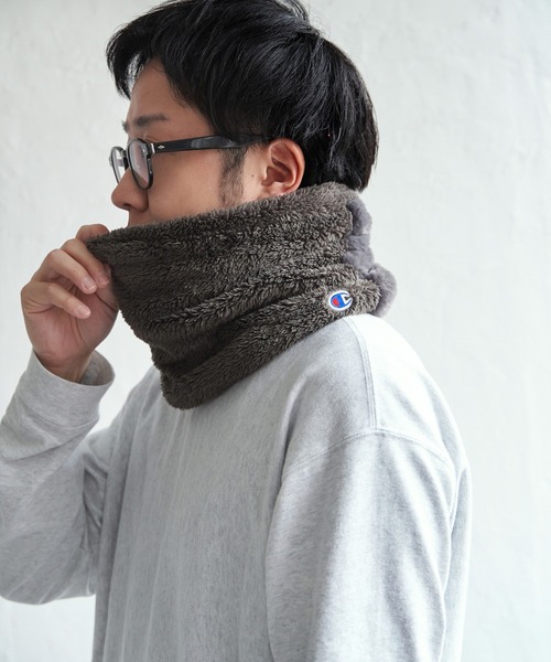 Champion(チャンピオン)の「Champion 2フェイスネックウォーマー(マフラー・メンズ・アイボリー/グレイッシュベージュ/チャコール/ダークブラウン・FREE)」の5枚目の写真