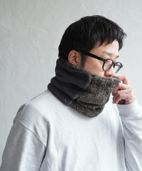 Champion(チャンピオン)の「Champion 2フェイスネックウォーマー(マフラー・メンズ・アイボリー/グレイッシュベージュ/チャコール/ダークブラウン・FREE)」の22枚目の写真