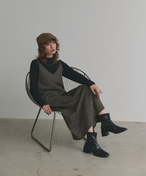 ad thie(アドティエ)の「リボン付き チェック キャミワンピース(ワンピース・レディース・ブラック/ネイビー/ベージュ・FREE)」の17枚目の写真