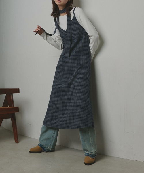 ad thie(アドティエ)の「リボン付き チェック キャミワンピース(ワンピース・レディース・ブラック/ネイビー/ベージュ・FREE)」の21枚目の写真
