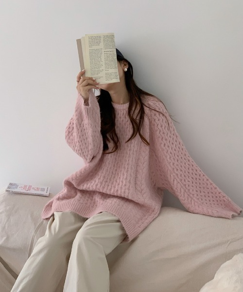 Aelina(エリナ)の「リラックスクルーネックニットセーター(ニット/セーター・レディース・ベージュ/ピンク/ライトグリーン・FREE)」の7枚目の写真