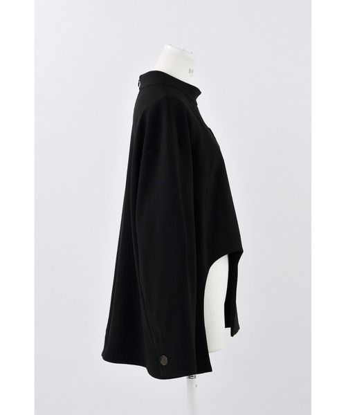 ENFOLD(エンフォルド)の「ダブルクロス サークルヘムプルオーバー(Tシャツ/カットソー・レディース・ブラック・38)」の4枚目の写真