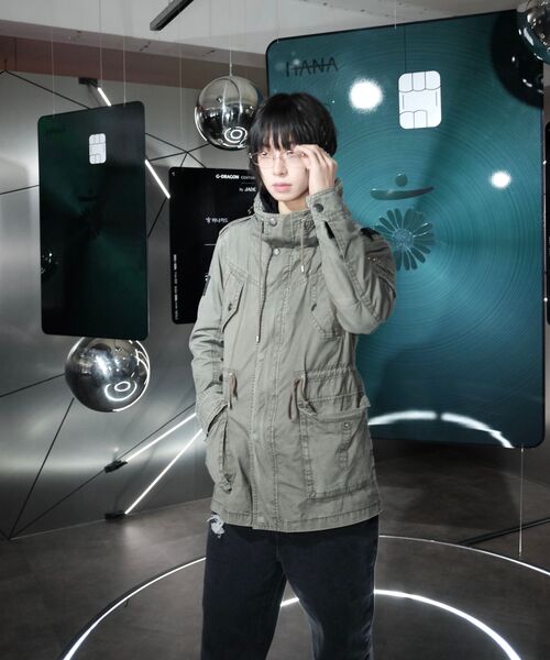 DUSTYWHITE（ダスティーホワイト）の「BLACK DESTROYED BOOTCUT DENIM PANTS（デニムパンツ・メンズ・その他・SMALL/MEDIUM/LARGE）」の9枚目の写真