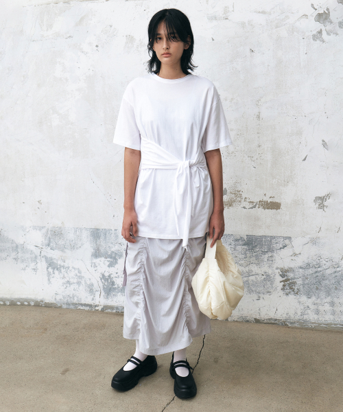 INSILENCE WOMEN(インサイレンスウーマン)の「ノーティッドオーバーサイズTシャツWHITE(Tシャツ/カットソー・レディース・その他・FREE)」の5枚目の写真