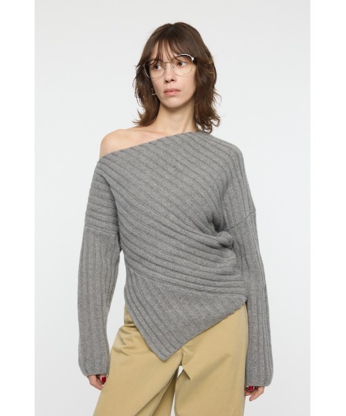 MOUSSY(マウジー)の「ASYMMETRY RIB ニット(ニット/セーター・レディース・ブラック/ライトブルー/ライトイエロー/杢グレー・FREE)」の19枚目の写真