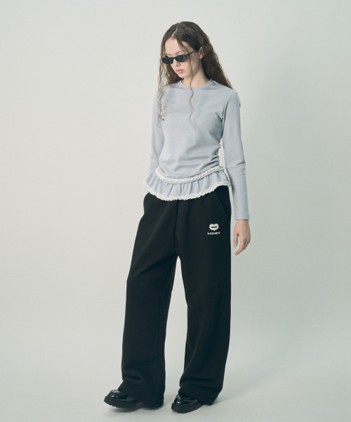 MIHEV（ミヘブ）の「[ユニセックス] スティッチクラシックロゴスウェットパンツ ネイビー（スウェットパンツ・レディース・その他・MEDIUM/LARGE）」の7枚目の写真
