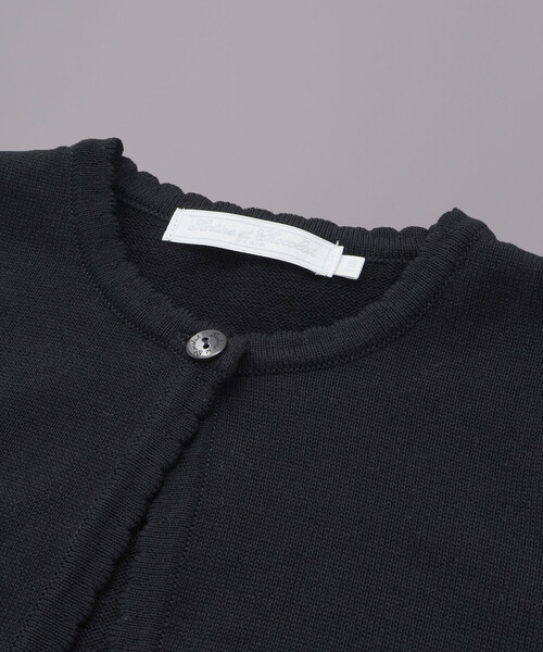 Tartine et Chocolat（タルティーヌエショコラ）の「【日本製】ロゴチャーム付きニット長袖カーディガン(110~130cm)（カーディガン/ボレロ・キッズ・ネイビー/ホワイト・110cm/120cm/130cm）」の17枚目の写真