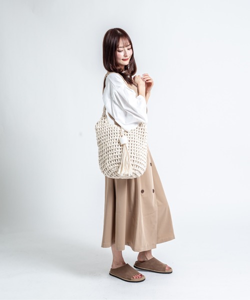 Rivel(リヴェル)の「【NUOVO NICAR/ヌオヴォニカール】フラット サボサンダル(サンダル・レディース・ブラック/モカ・36/39/37)」の6枚目の写真