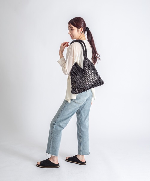 Rivel(リヴェル)の「【NUOVO NICAR/ヌオヴォニカール】フラット サボサンダル(サンダル・レディース・ブラック/モカ・36/39/37)」の3枚目の写真