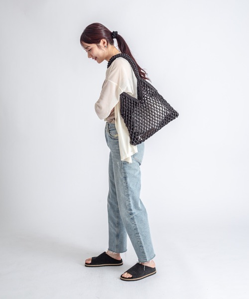 Rivel(リヴェル)の「【NUOVO NICAR/ヌオヴォニカール】フラット サボサンダル(サンダル・レディース・ブラック/モカ・36/39/37)」の4枚目の写真