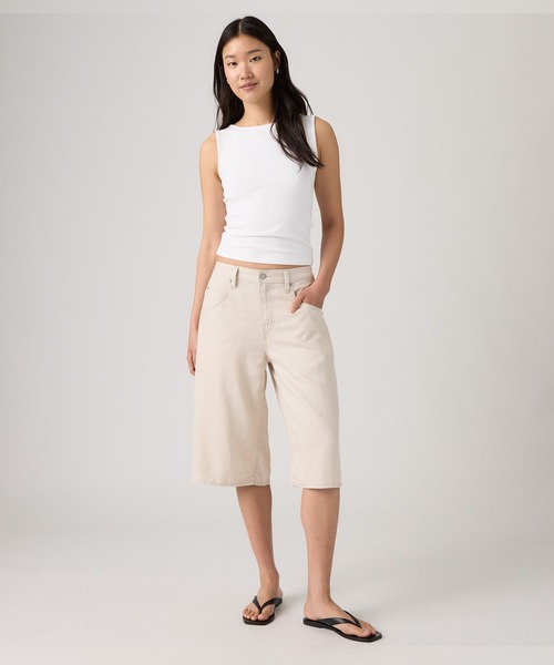 Levi's（リーバイス）の「Levi's/リーバイス SUPER BAGGY ロングショーツ（デニムパンツ・レディース・グレー・23inch/24inch/25inch/26inch/27inch/28inch）」の2枚目の写真