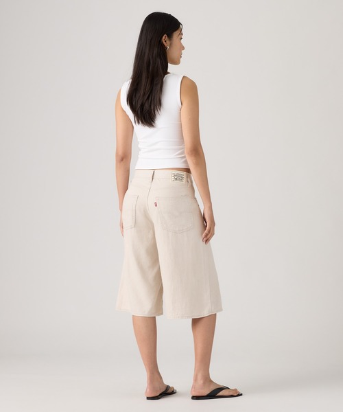 Levi's（リーバイス）の「Levi's/リーバイス SUPER BAGGY ロングショーツ（デニムパンツ・レディース・グレー・23inch/24inch/25inch/26inch/27inch/28inch）」の4枚目の写真