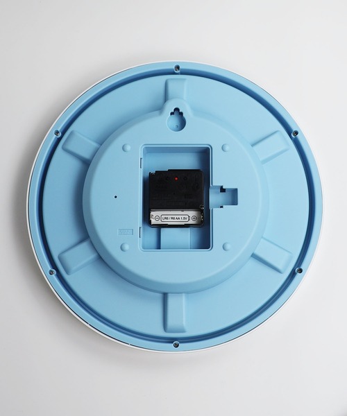 CASIO（カシオ）の「電波時計 壁掛け時計 / IQ-483J-8JF（掛け時計・メンズ・シルバー×ブルー・FREE）」の2枚目の写真