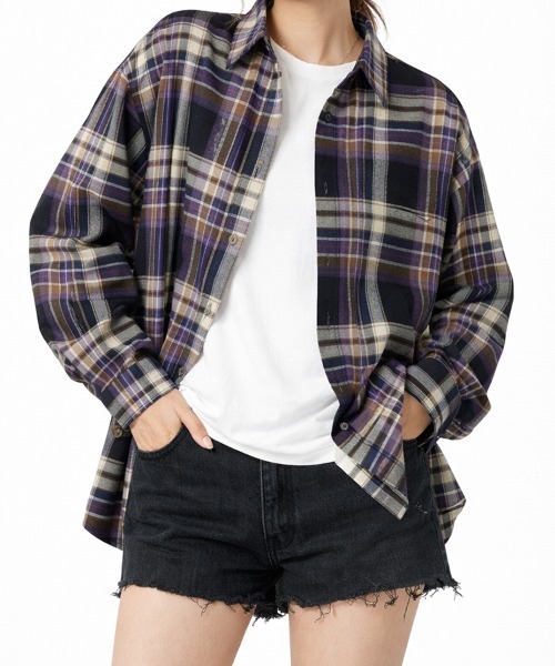 SallyLunn(サリーラン)の「タータンチェックシャツ(シャツ/ブラウス・レディース・パープル/ブラック・MEDIUM/LARGE)」の2枚目の写真