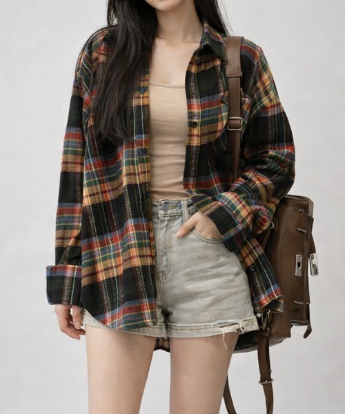 SallyLunn(サリーラン)の「タータンチェックシャツ(シャツ/ブラウス・レディース・パープル/ブラック・MEDIUM/LARGE)」の1枚目の写真