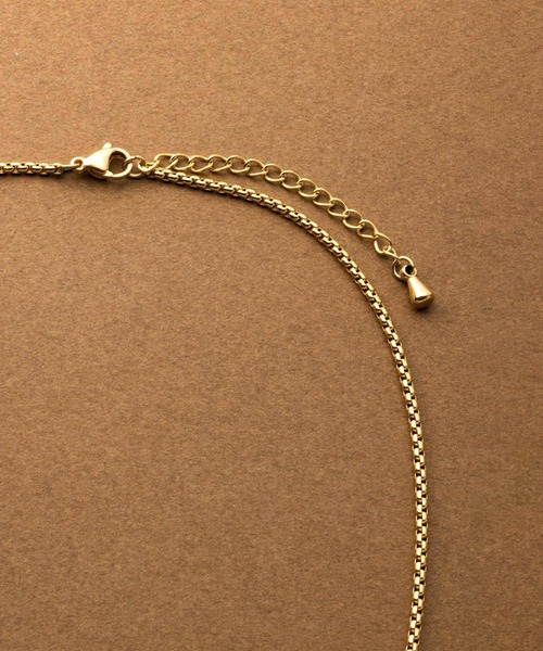 Cream dot.(クリームドット)の「【サージカルステンレス】“歪み”の効いたコインモチーフのステンレス製ネックレス(ネックレス・レディース・ゴールド/シルバー/ピンクゴールド・65cm/50cm)」の5枚目の写真
