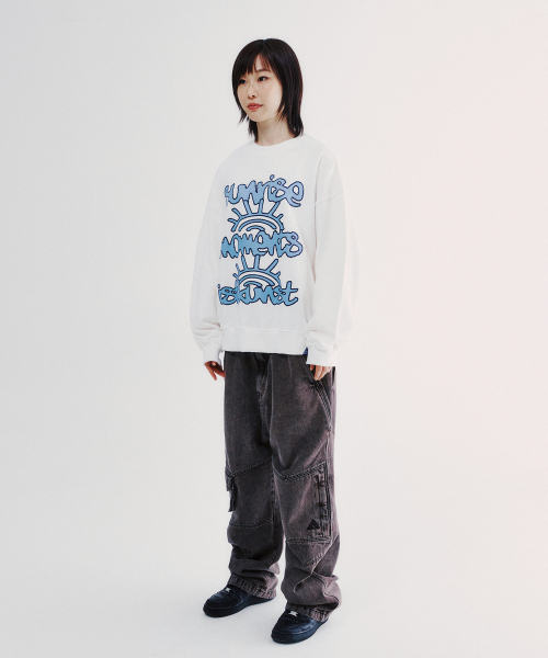 ISTKUNST(イストクンスト)の「SUNRISE MOMENT SWEATSHIRTS_WHITE(IK2ESMM441A)(スウェット・レディース・その他・M/S/L)」の8枚目の写真